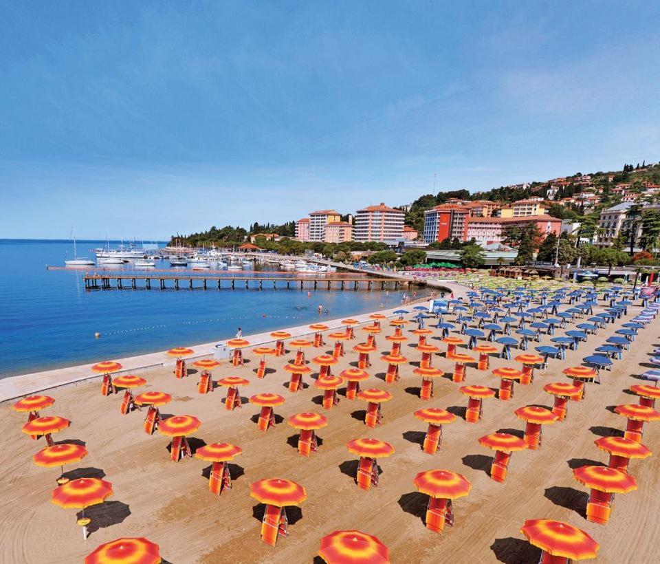 Oleander Rooms Portoroz Bagian luar foto